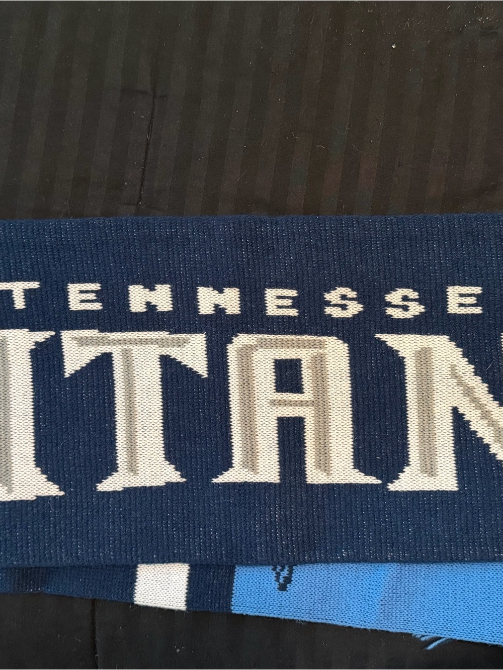 Forever Collectibles Tennessee Titans Navy and White Scarf
